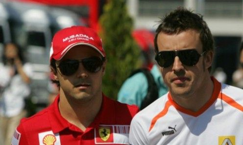 Alonso podpisuje 3-letni kontrakt z Ferrari