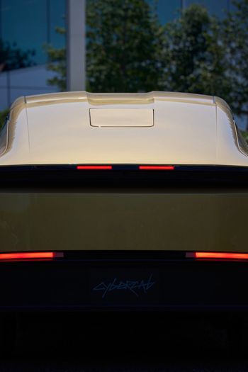 Tesla dostała internet z kosmosu. Musk chce go w każdym aucie