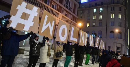 Kolejny spadek Polski w rankingu wolności prasy. W uzasadnieniu repolonizacja mediów