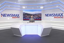 Studio kanału Newsmax Balkans