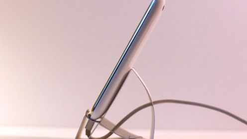 Zbuduj prosty dock do iPhone'a z kawałka kartonu 1