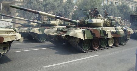 Armenia i Azerbejdżan mobilizują wojsko. Wiemy, jakim arsenałem dysponują obie armie