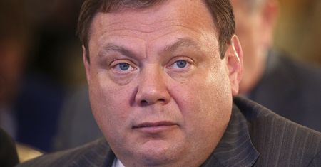 Rosyjski oligarcha żali się na sankcje. "Nie mam na sprzątaczkę"