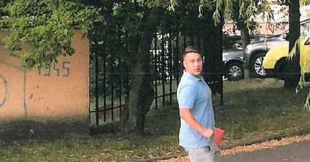 Myślał, że nikt go nie widzi. Policja publikuje wizerunek