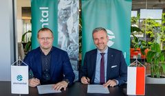 Elemental pierwszym mecenasem uczelni wyższej w Polsce