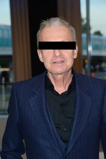 Bogusław L. oskarżony o nielegalną reklamę alkoholu