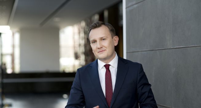 Adam Nowe prezesem nadawcy Polo TV i Vox Music TV