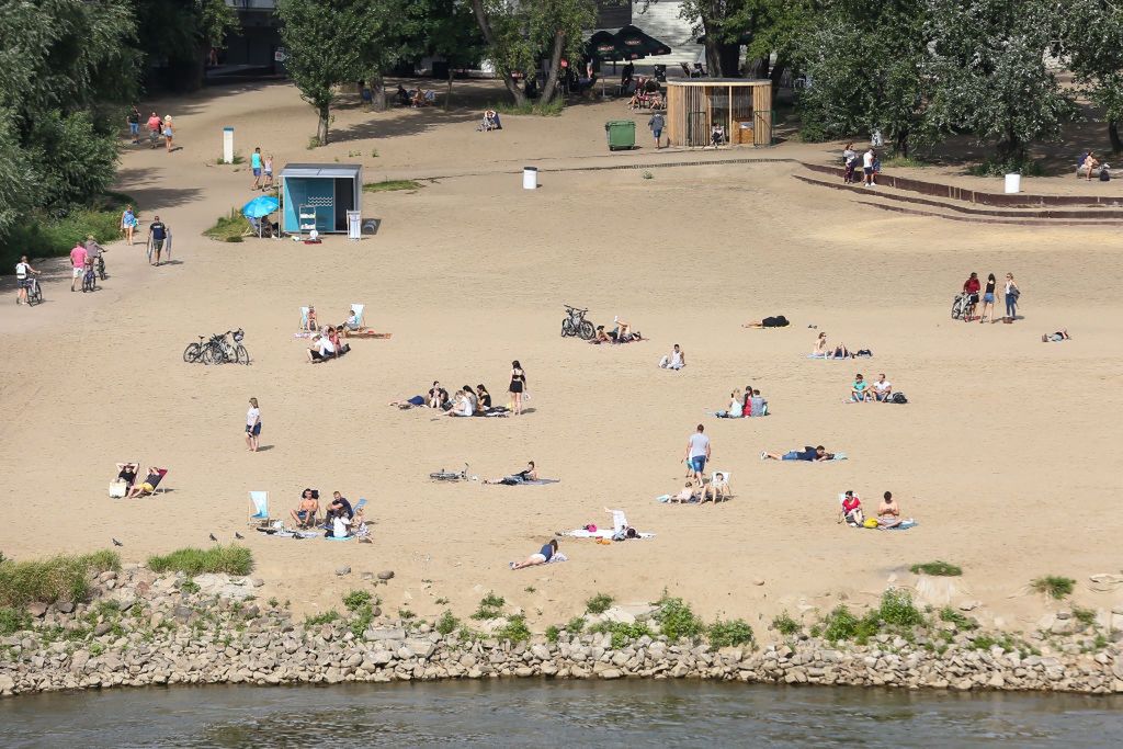 Warszawska plaża Poniatówka