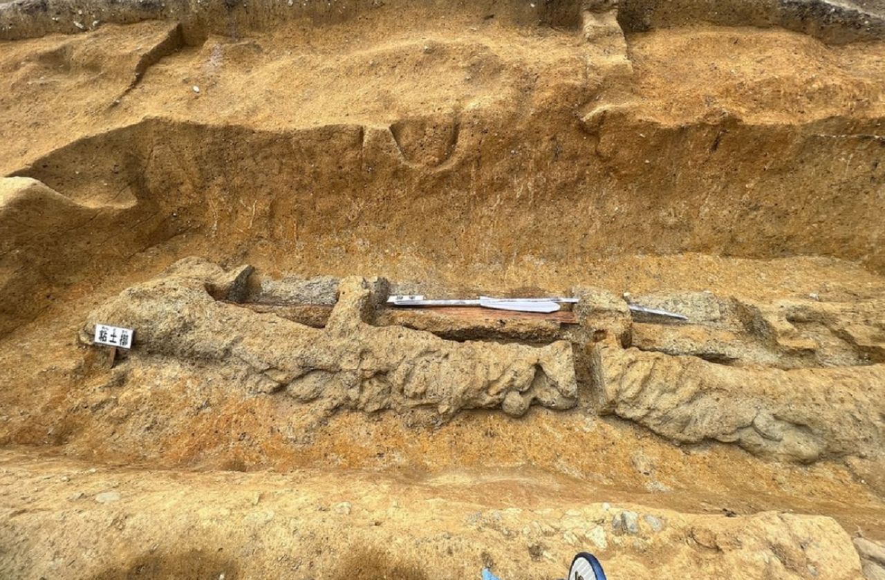 1700-year-old demon-fighting sword and mystical mirror uncovered in Japan