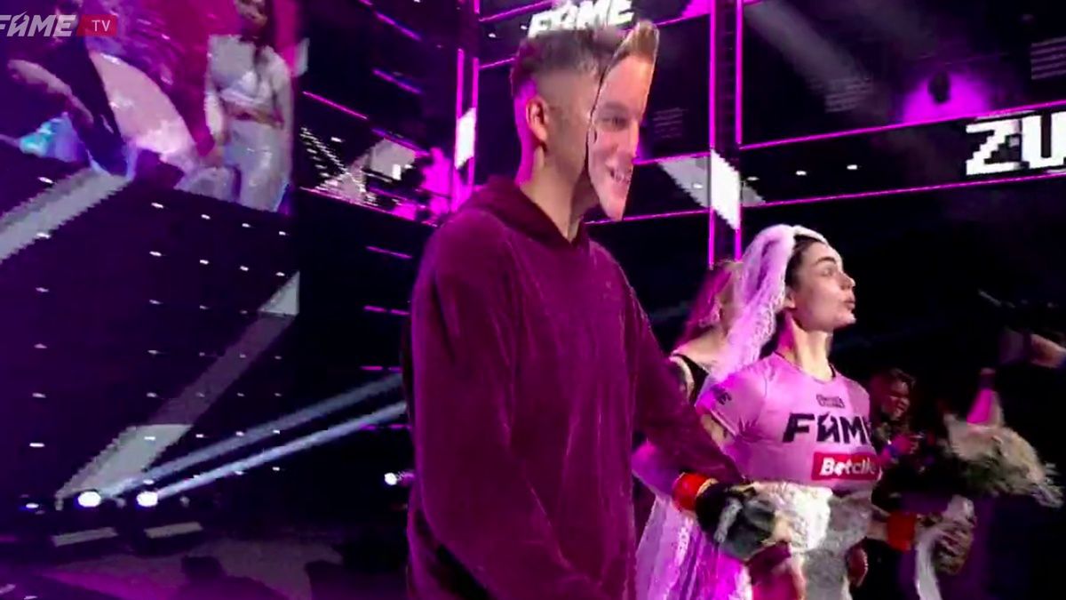 Zusje wchodzi do oktagonu