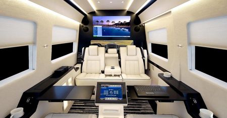 Becker's JetVan Mercedes Sprinter – firmowy bus [Nowy Jork 2012]