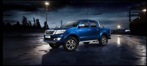 Niezwyciężony Hilux dla estetów - topowa wersja Invincible dołącza do oferty