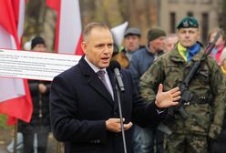 SKW odpowiada na spór o nominacje. Nawrocki ma otrzymywać informacje