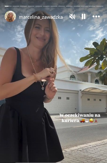 Marcelina Zawadzka w czarnej mini