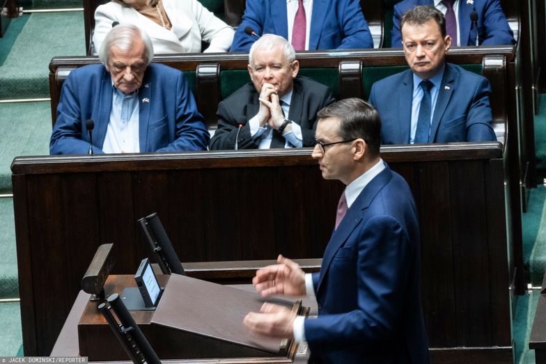 Dlaczego PiS tak spieszy się z kontrowersyjną ustawą? "Rządowi brakuje pieniędzy już teraz"