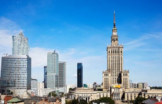 Władze Warszawy chcą zatrudnić agencję mediową. Budżet to 1,1 mln zł