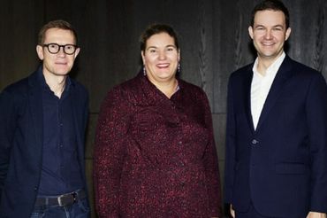 Od lewej: Michael Davie (Chief Financial Officer), Yvonne Bauer 