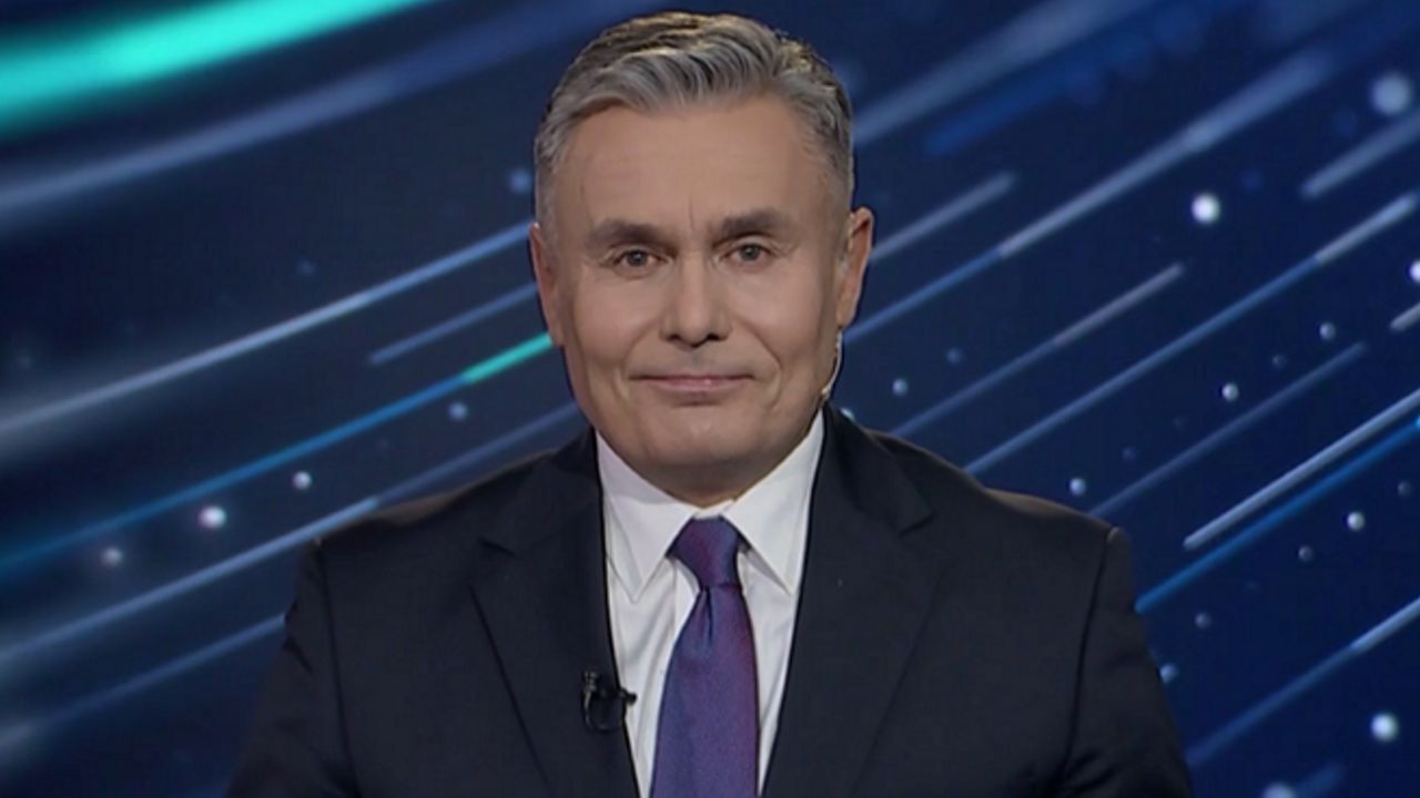 Prezenter Marek Czyż jest jedną z twarzy nowego TVP