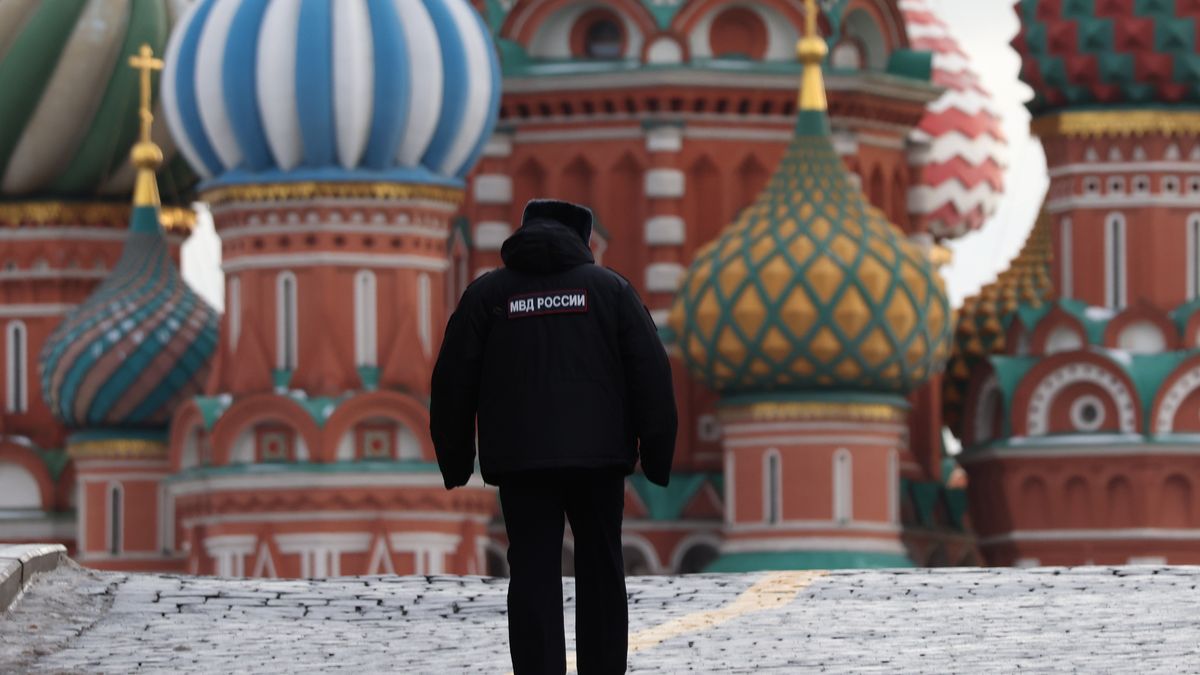 Russian Communists Celebrate The Birthday of Former Soviet Leader Joseph StalinMOSCOW, RUSSIA - DECEMBER 21 (RUSSIA OUT) A Russian police officer walks past Saint Basile's Cathedral during a rally marking the birthday of Joseph Stalin, at Red Square, December 21, 2024, in Moscow, Russia. Hundreds supporters of Communist Party and other left movements gathered at Red Square to mark the anniversary of the birthday of Joseph Stalin, who led the Soviet Union from 1924 until his death in 1953. (Photo by Contributor/Getty Images)Contributor