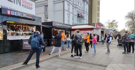 Zakaz jedzenia na ulicy. Kebab tylko w domu lub w aucie