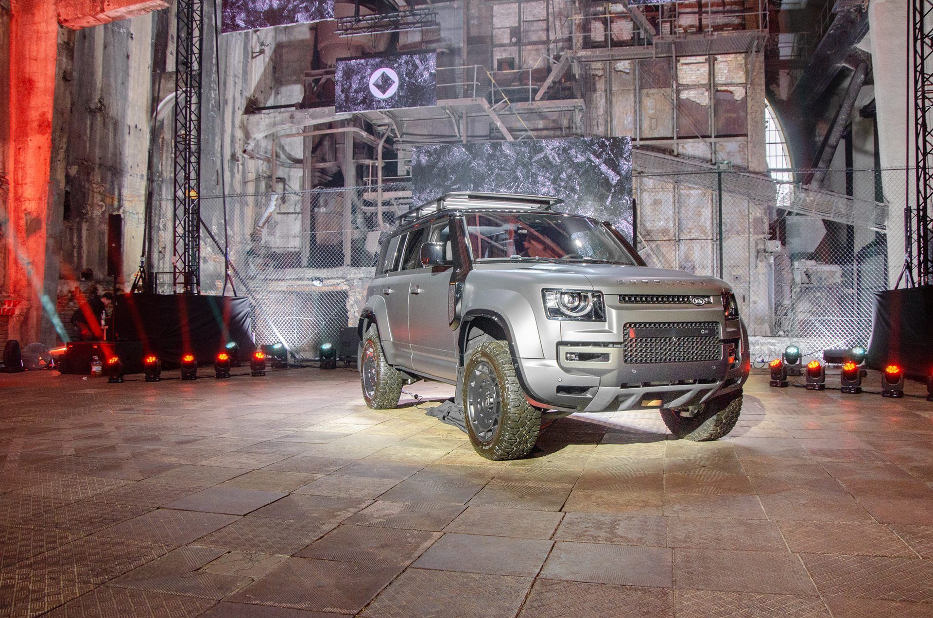 Defender Octa
