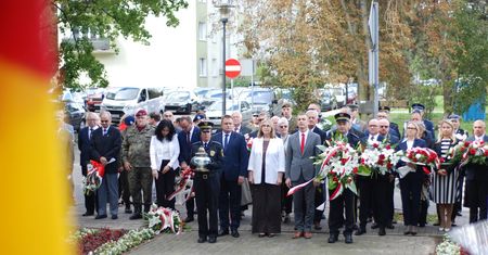 Włocławek pamięta. Tak wyglądały obchody 86. rocznicy agresji Związku Radzieckiego na Polskę
