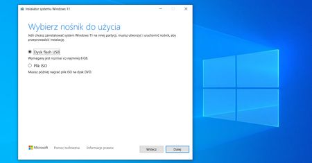 Windows 11: jak pobrać obraz ISO i przygotować instalator?