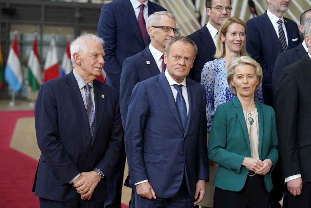 Von der Leyen przepadnie? Polska ma awaryjny plan. Tusk o pełną pulę?