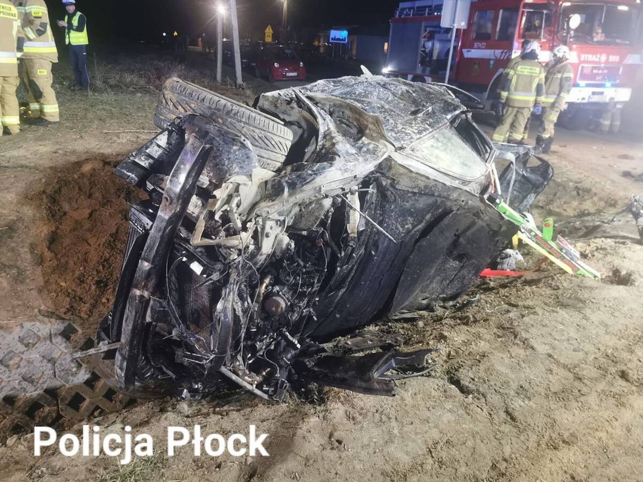 Tragiczny wypadek w Mąkolinie. Nie żyją dwie nastolatki. Są zarzuty dla kierowcy