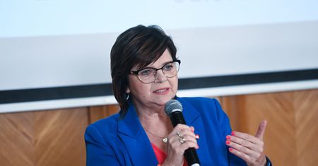 Alkohol i papierosy będą droższe? Minister stawia sprawę jasno