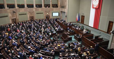 Gorąco w Sejmie. Sejm przegłosował kontrowersyjne zmiany