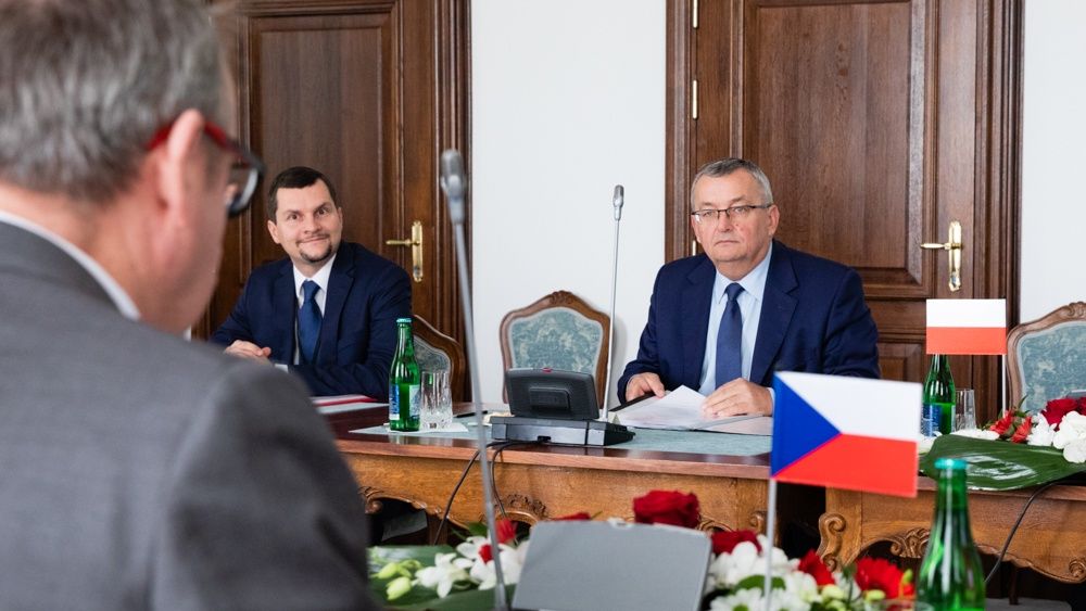 Inwestorzy z zadowoleniem przyjęli informacje o prawdopodobnym porozumieniu ws. kopalni Turów