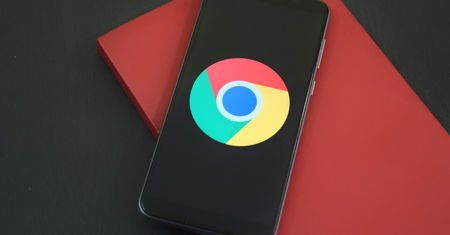 Android 12 rozbuduje wielozadaniowość Google Chrome