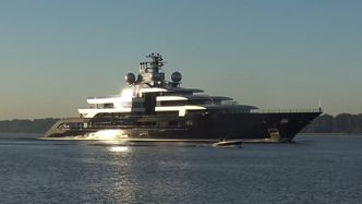 Kolejny rosyjski oligarcha stracił luksusowy jacht. Wydał na niego 600 mln dolarów