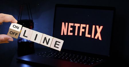 Dlaczego Netfix z reklamami nie będzie miał trybu offline?