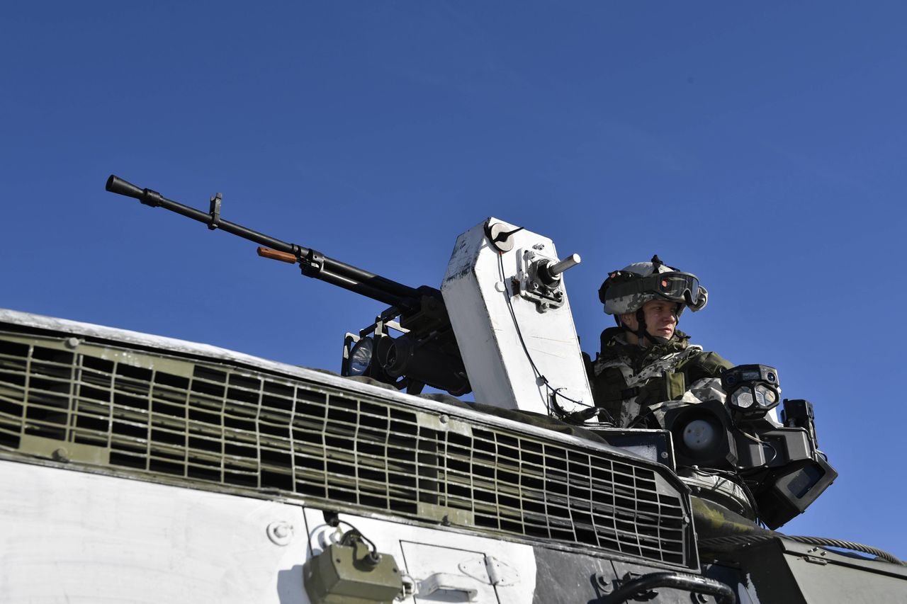 Były szef fińskiego Sztabu Generalnego: Nie łatwo byłoby uderzyć Rosji na Finlandię