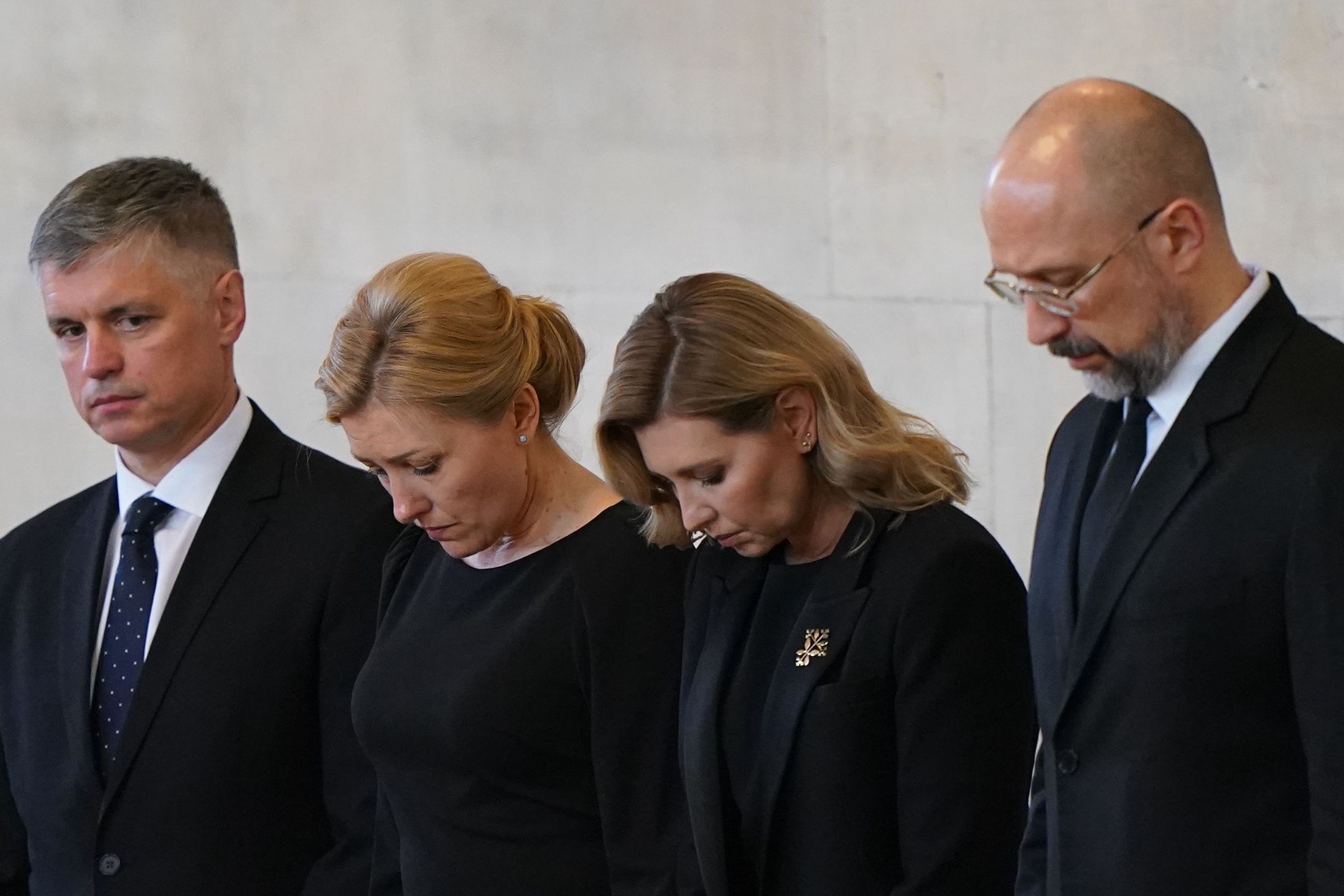Olena Zelenska przyleciała na pogrzeb królowej Elżbiety