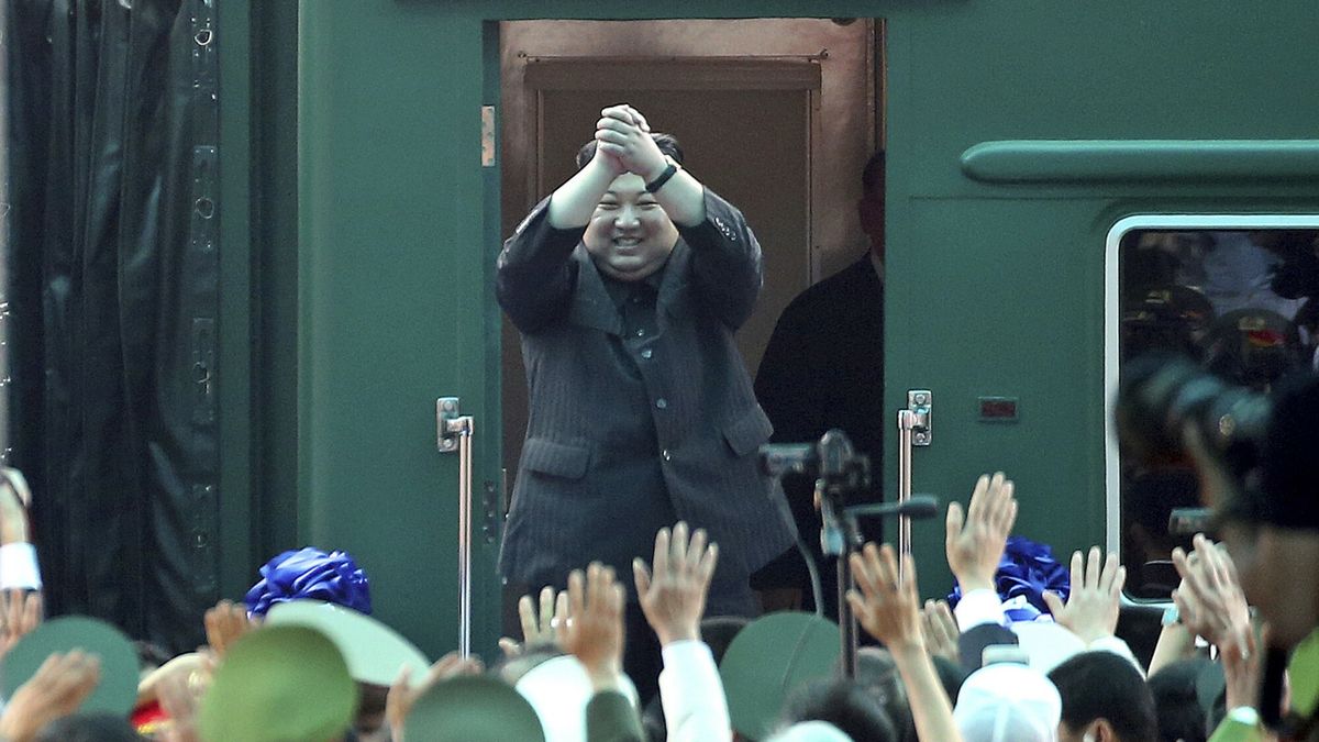arch34
North Korean leader Kim Jong Un waves at Dong Dang railway station in Dong Dang, Vietnam, Saturday, March 2, 2019.  Kim has boarded his private train at the Vietnam-China border, ending a trip that saw a summit breakdown with U.S. President Donald Trump. (AP Photo/Minh Hoang), APTOPIX
AP