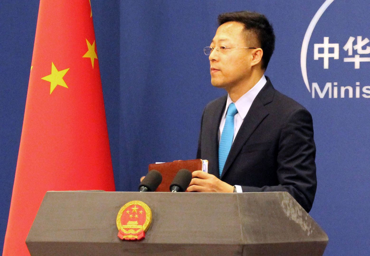 Zhao Lijian przekazał stanowisko Chin po ogłoszeniu przez Donalda Trumpa decyzji o wstrzymaniu środków finansowych dla WHO
