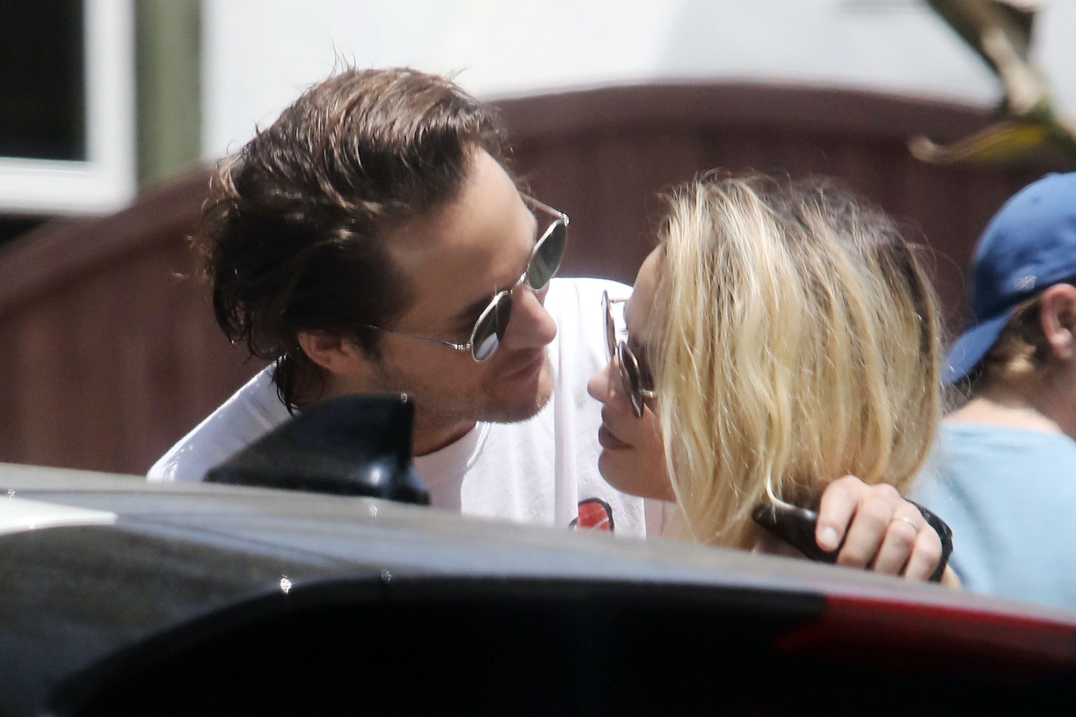 Margot Robbie i Tom Ackerley