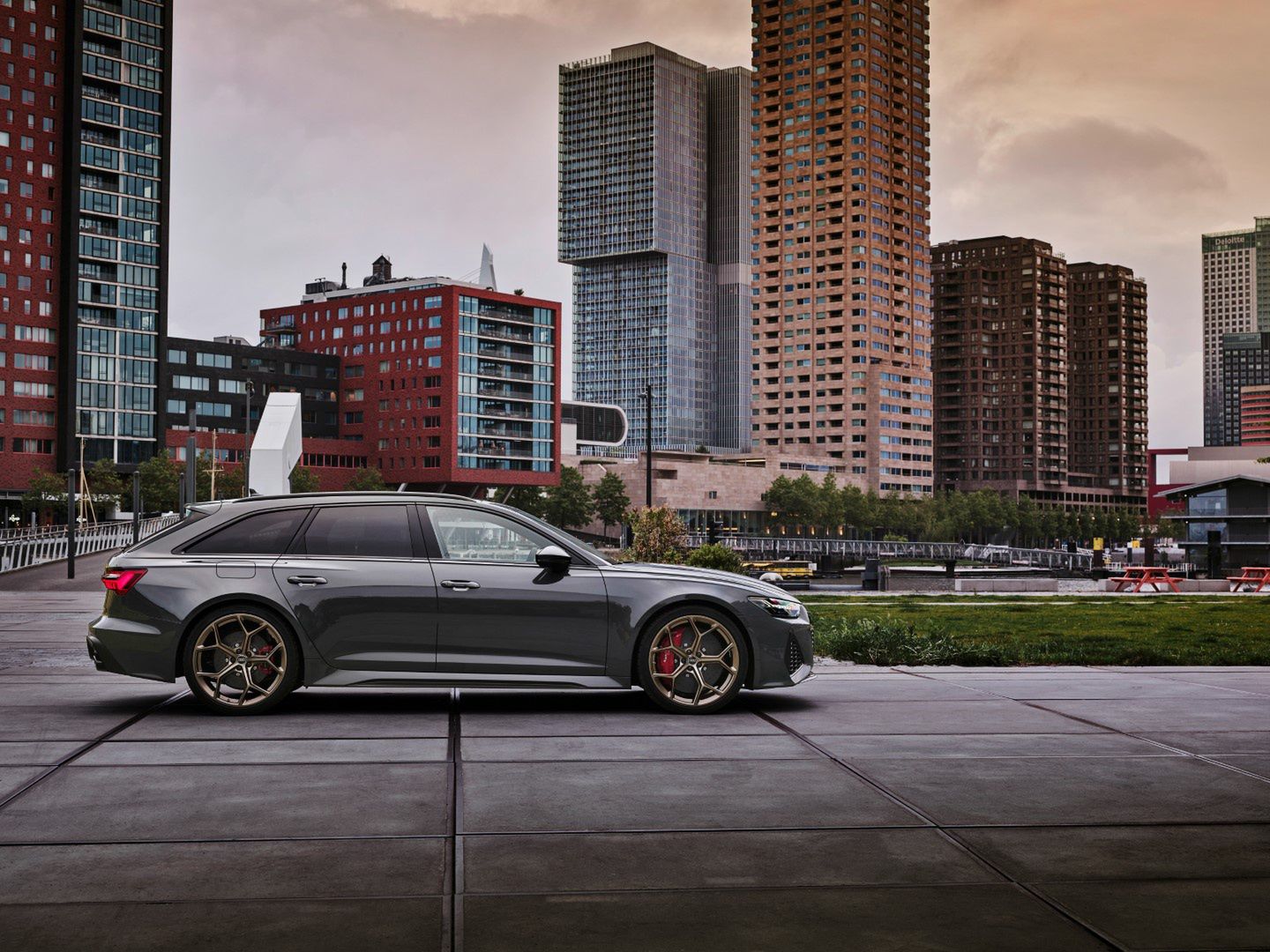 Audi A6 Avant Performance
