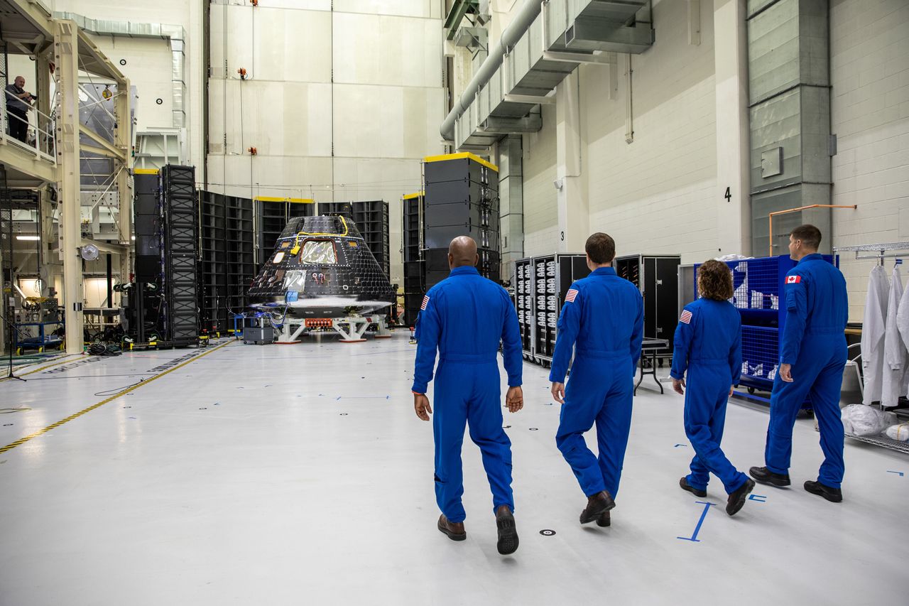 NASA's Orion: Safety concerns delay Moon mission