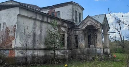 Tu tworzył Sienkiewicz. Dworek sprzedano za bezcen