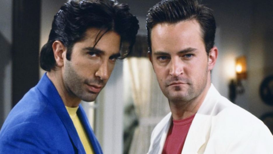 David Schwimmer i Matthew Perry na planie "Przyjaciół"