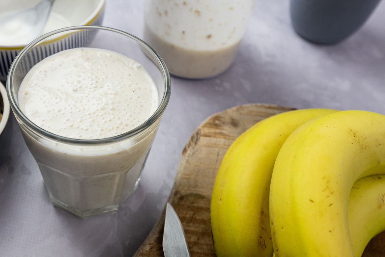 Quick and wholesome: Yoghurt-based smoothie breakfast fix