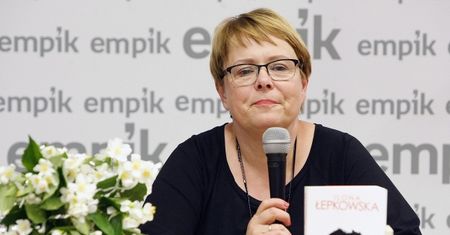 Łepkowska o molestowaniu: "Mnie bardziej upokorzyłaby zdrada męża niż komplement, że mam ładne cy*ki"