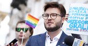 Godzieszów. „Łeb uciąć albo rozstrzelić". Działacz LGBT składa zawiadomienie do prokuratury