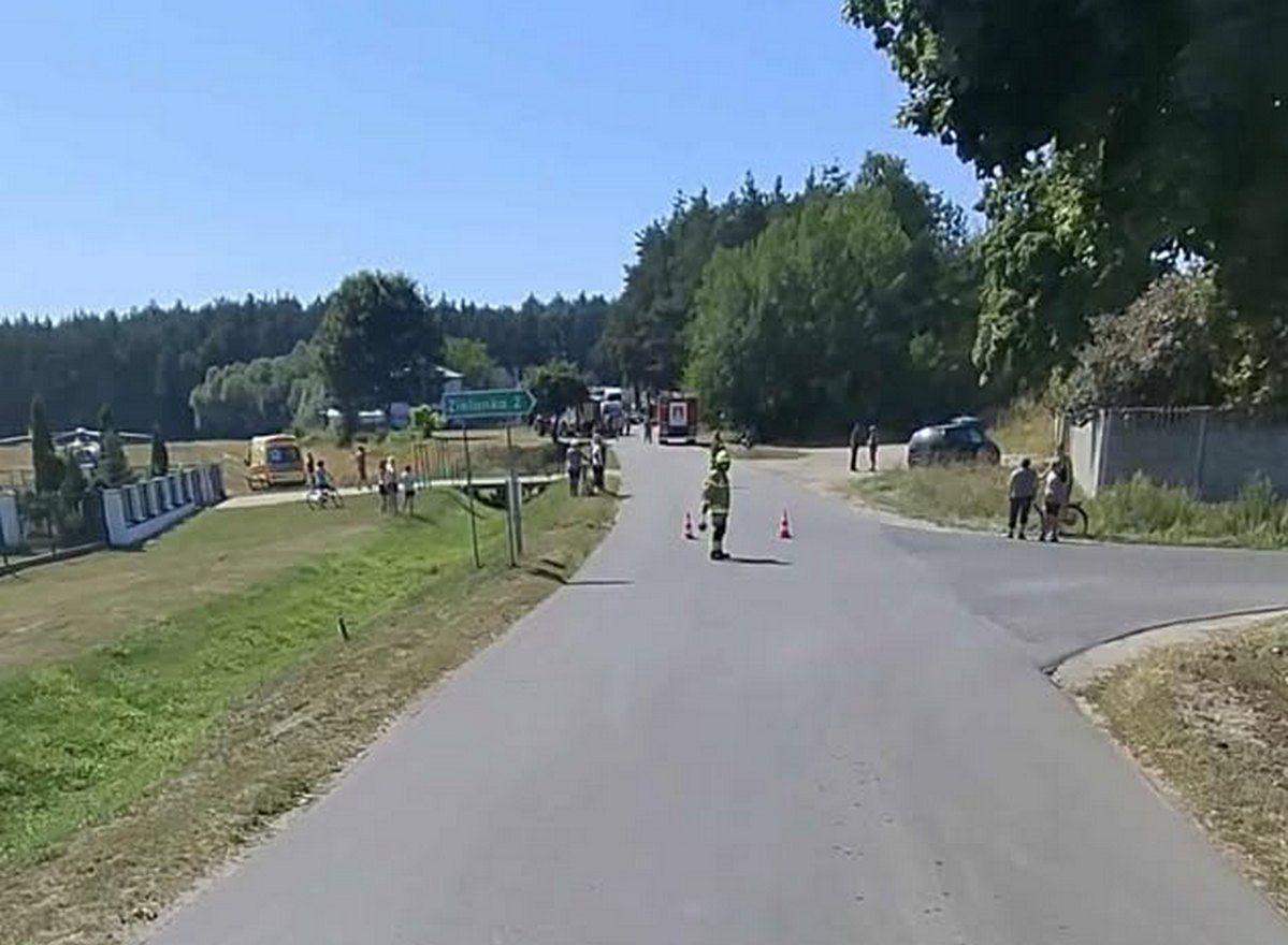 Brzeziny: Bus zderzył się z quadem. Poszkodowane dziecko, w akcji śmigłowiec LPR