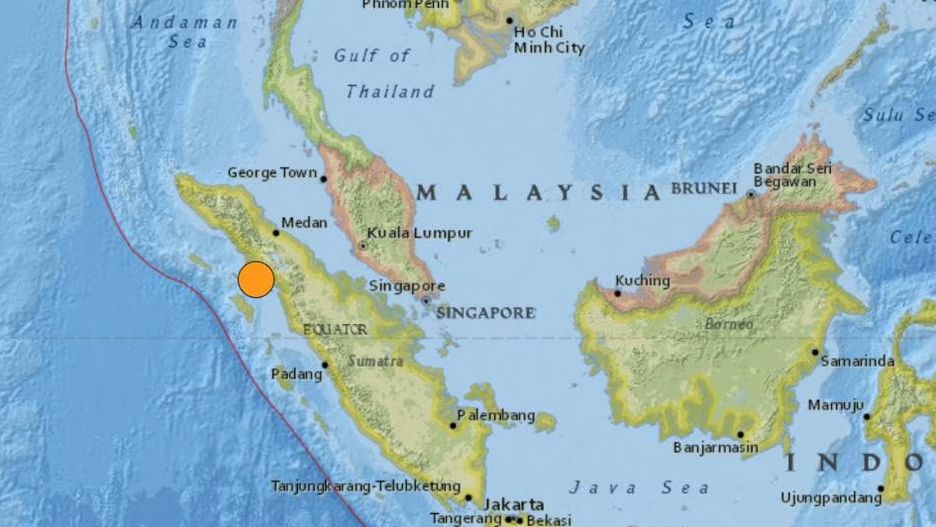 Trzęsienie ziemi o magnitudzie 6 nawiedziło w poniedziałek rano czasu lokalnego wybrzeże indonezyjskiej wyspy Sumatra - poinformowała amerykańska służba geologiczna USGS