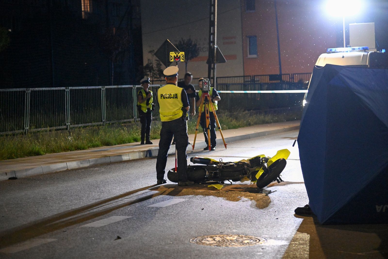 Miejsce śmiertelnego wypadku na skrzyżowaniu ulicy Ofiar Oświęcimia z Cyryla i Metodego w Szczecinie